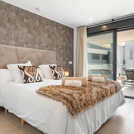 Oasis 325 Luxury 3br With Sea View